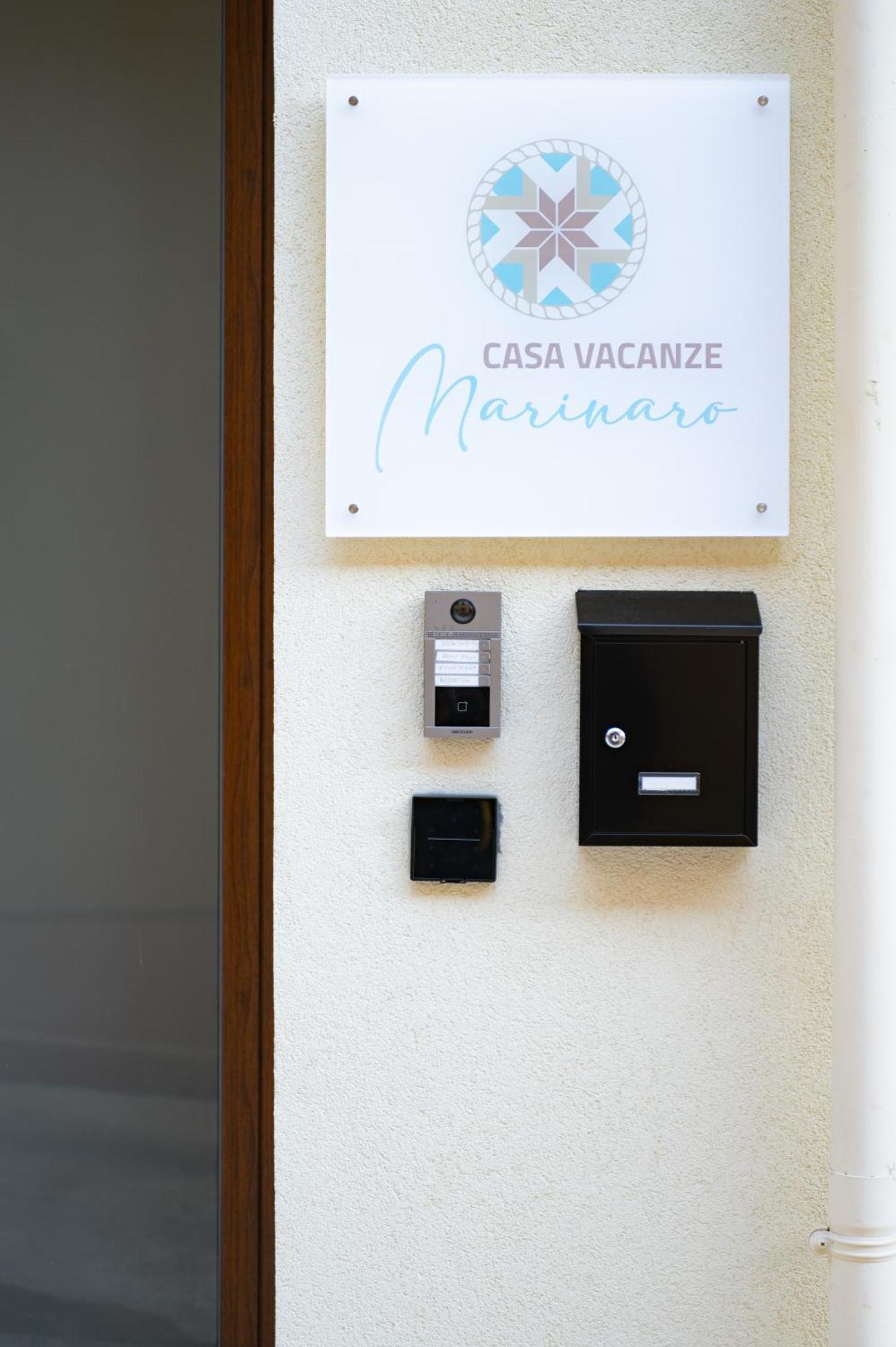 Casa Vacanze Marinaro カステッランマーレ・デル・ゴルフォ エクステリア 写真